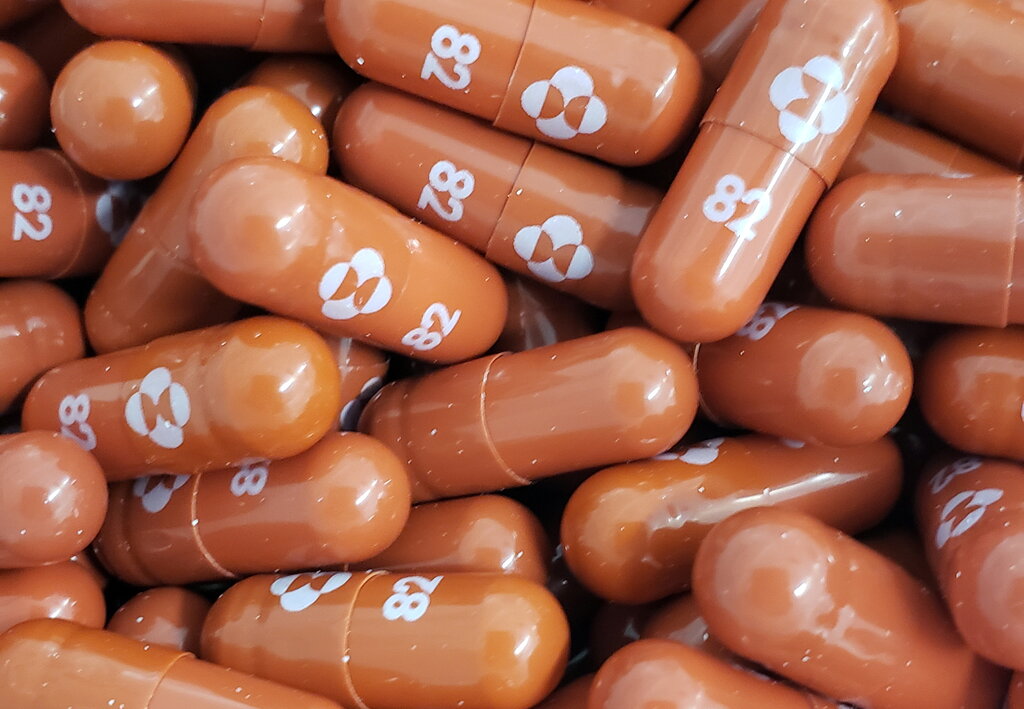 Read more about the article A Pill to Treat Covid-19? The U.S. Is Betting on It