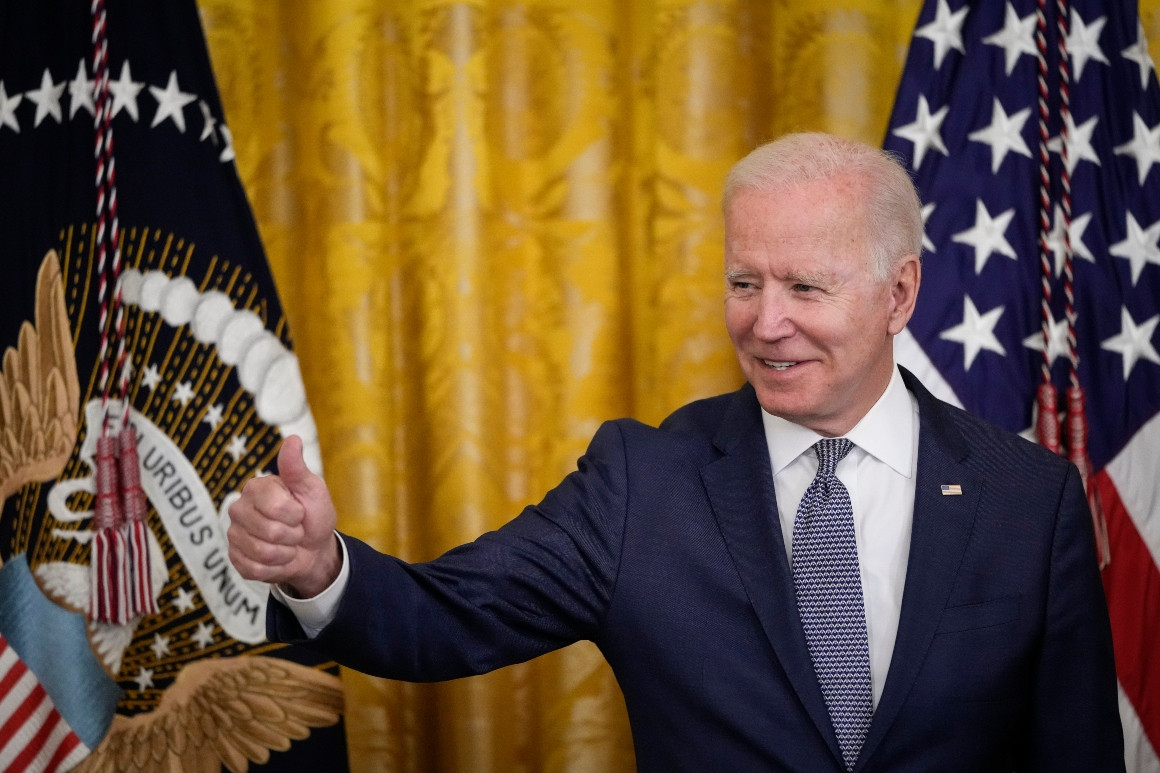 Read more about the article Amid Dispute Over Biden’s Support of Abortion Rights, Catholic Bishops to Vote on Controversial Communion Document